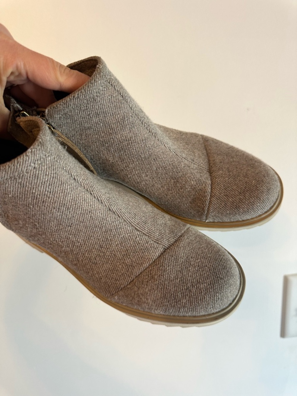 TOMS Womens Casual zip-up Wedge Boot in Taupe - Picture 2 of 5